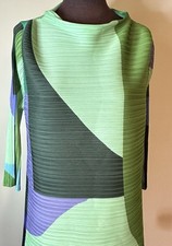 Abstract Pleated Dress Green Plus Size XL - Issey Miyuke Pleats Please Inspired