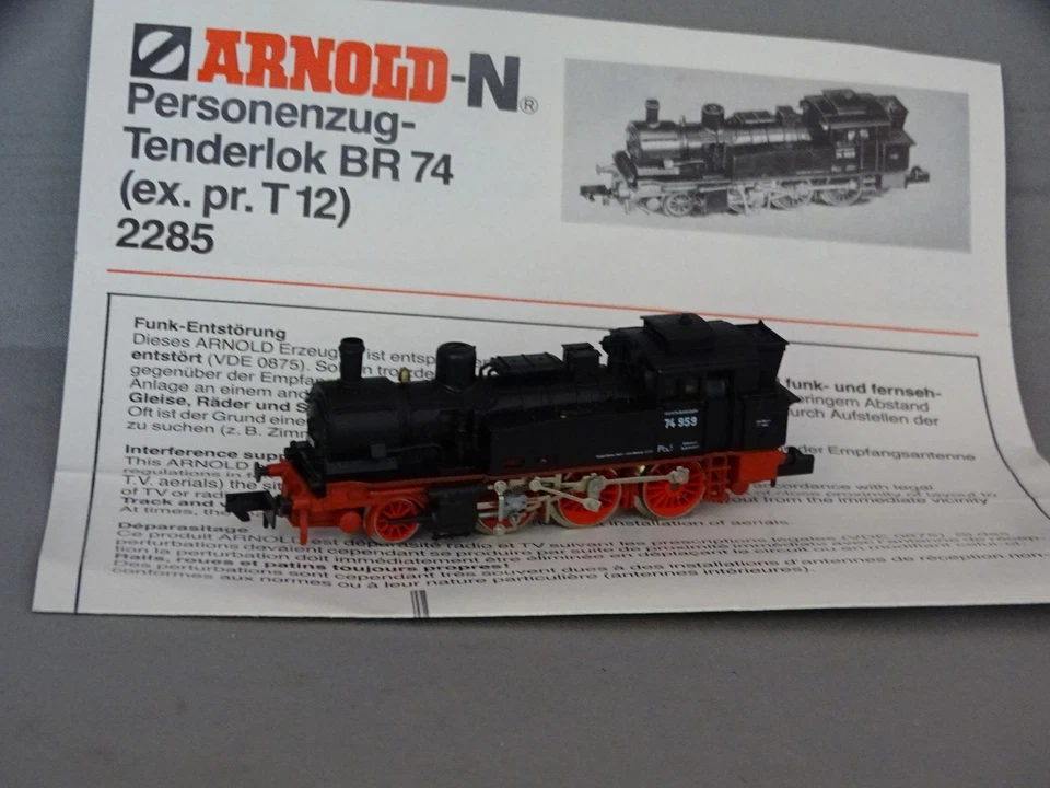 Arnold scale N Dampf Lokomotive BR 74, cat 2285 - Bild 1 von 4