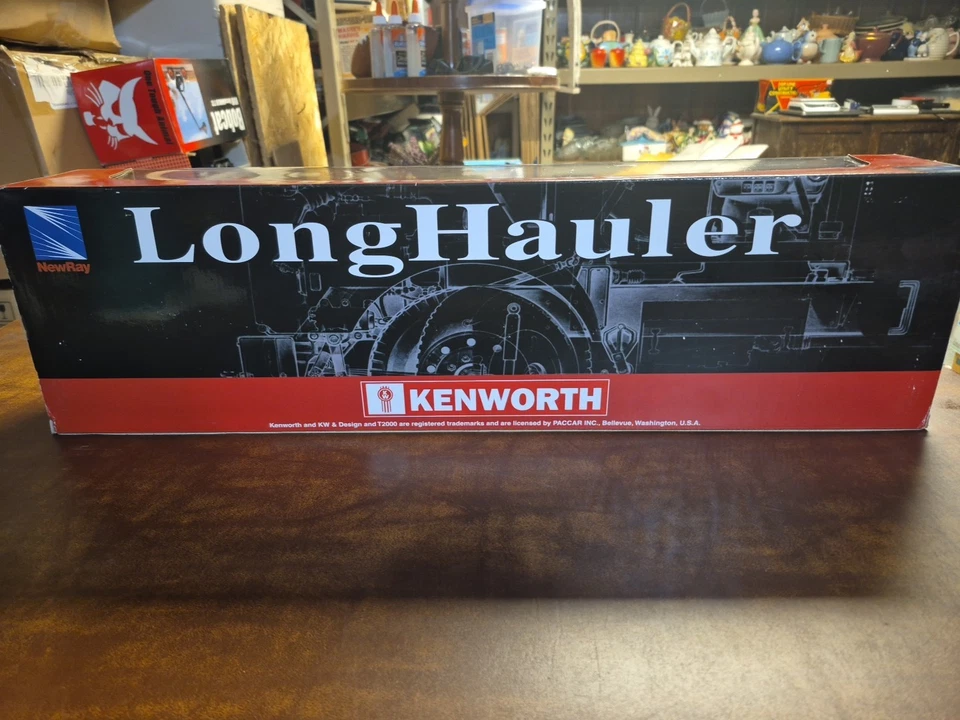 Newray Peterbilt 1/32 Tractor With Lifestock Trailer - Image 2 of 2