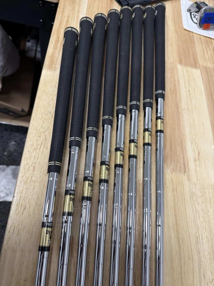 Wilson Staff FG Tour F5 Forged Dynamic Gold XP R-300 для правой руки 4-GW - Изображение 4 из 4