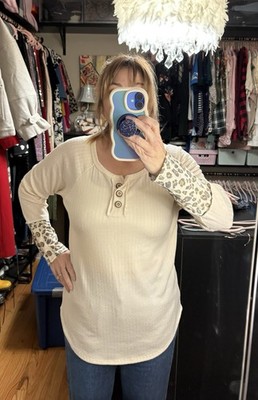 7th Ray Women's Long Sleeve Boho Shirt Ivory with Leopard Cuffs Size XL