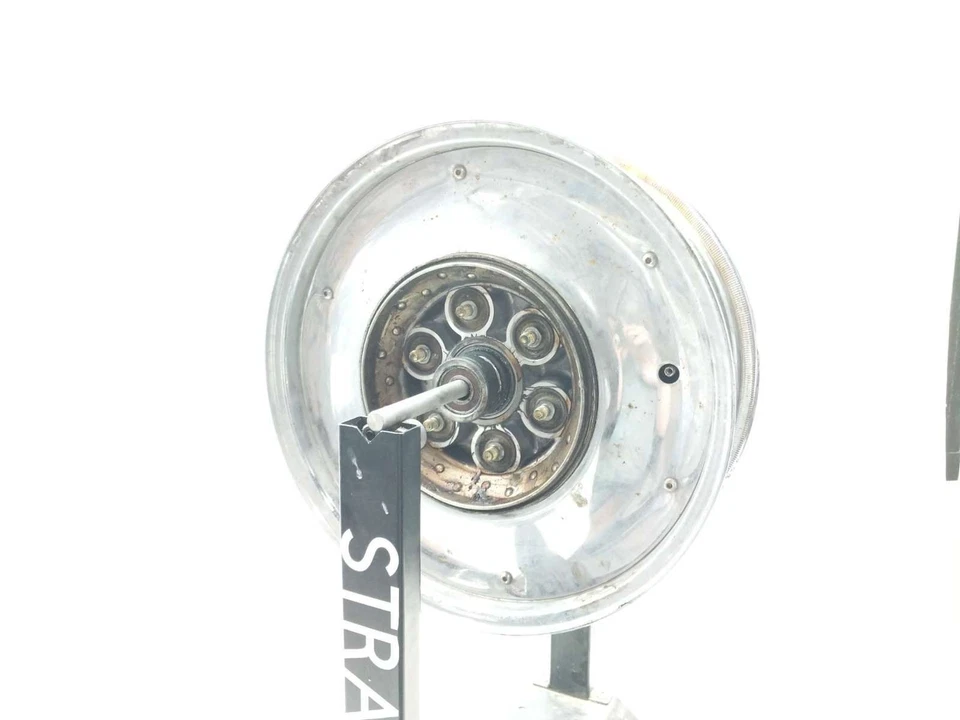 Llanta trasera clásica recta 02 Yamaha V Star XVS 1100 15x4,50 Foto 2 de 4