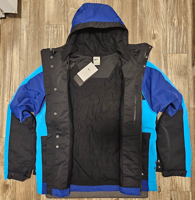 【新品未使用】ナイキレブロンプレミアムユーティリティージャケット　Ｌサイズ Nike LeBron Premium Utility Jacket Royal Blue Black Mens Medium