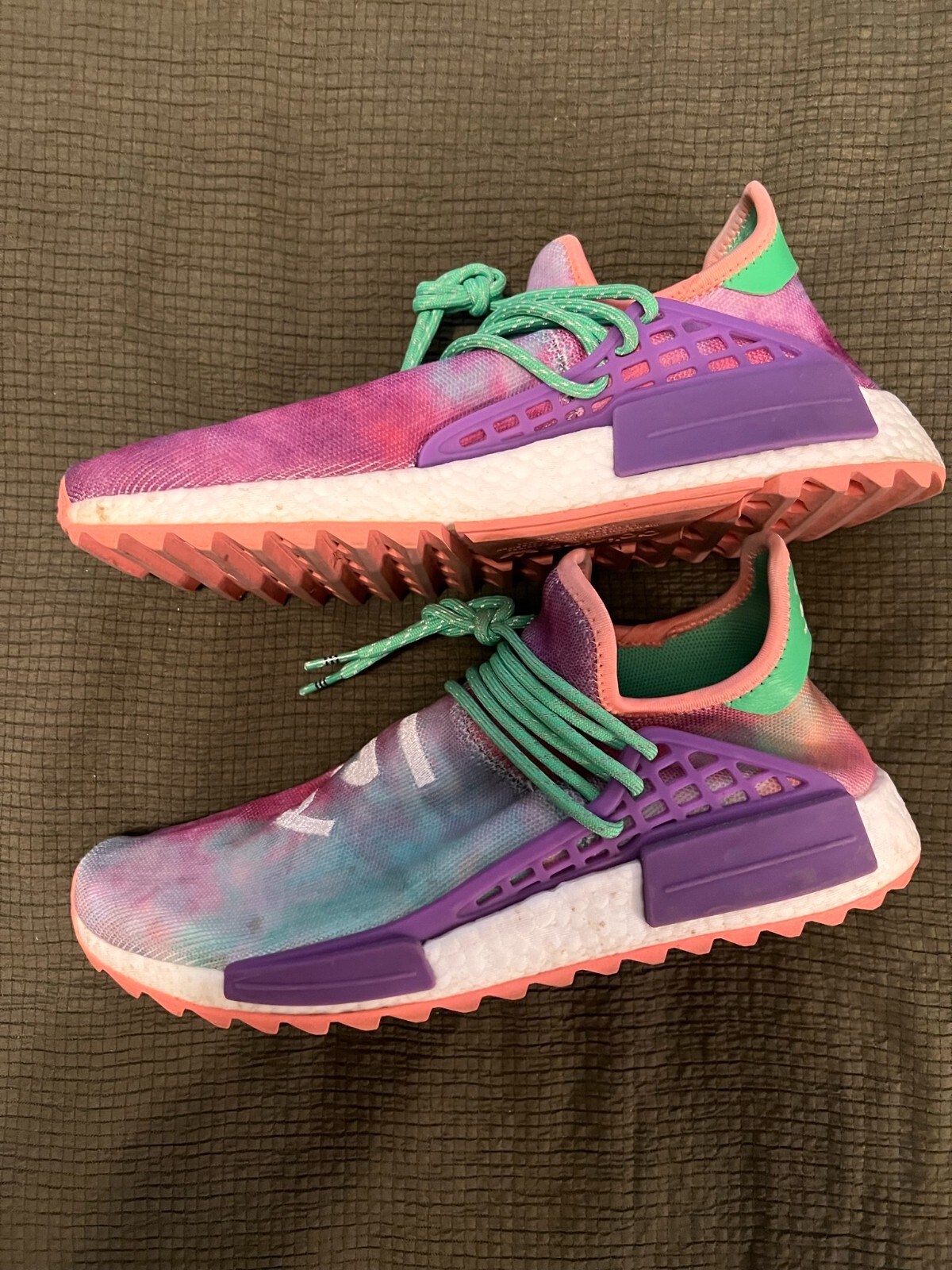 nmd x pharrell holi