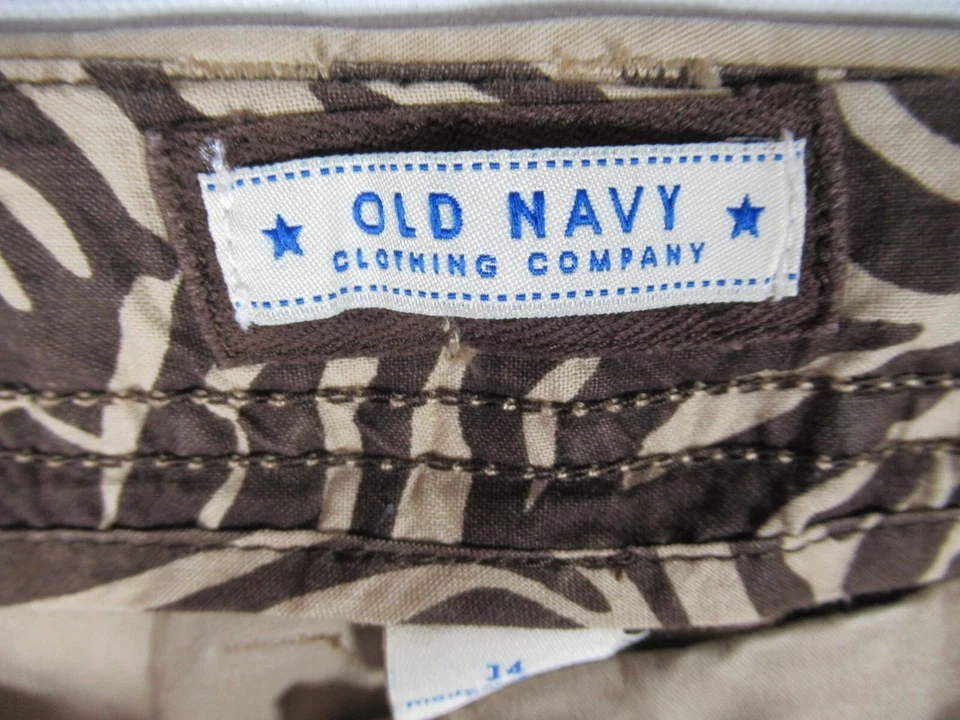 NEW Old Navy Bermuda Shorts Girls Size 14 Beige 11" Inseam - Image 3 of 4