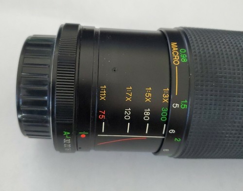 Vivitar Macro Focusing Zoom Lense 75-300mm NO. 77608332 58mm 1:4.5-5.6 - Picture 6 of 7
