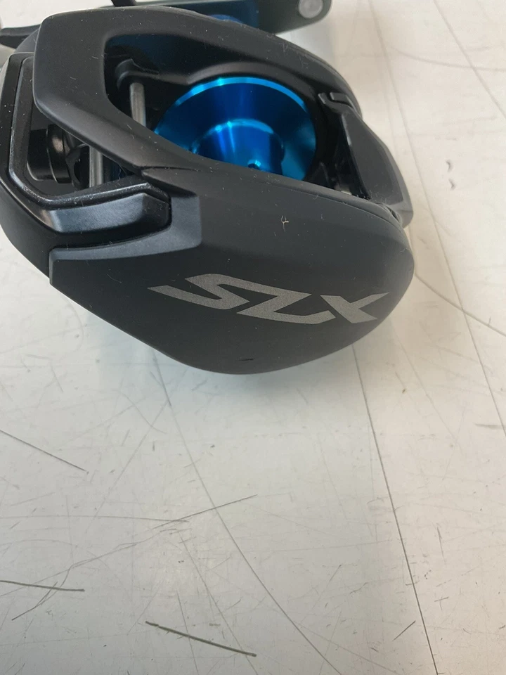 Shimano SLX150HGA 7.2:1 Right Hand Bait Cast Reel Black & Blue New No Packaging - Image 4 of 4