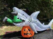 Gemmy 9’ Lighted Halloween Animated Shark Pumpkin Prototype inflatable Airblown