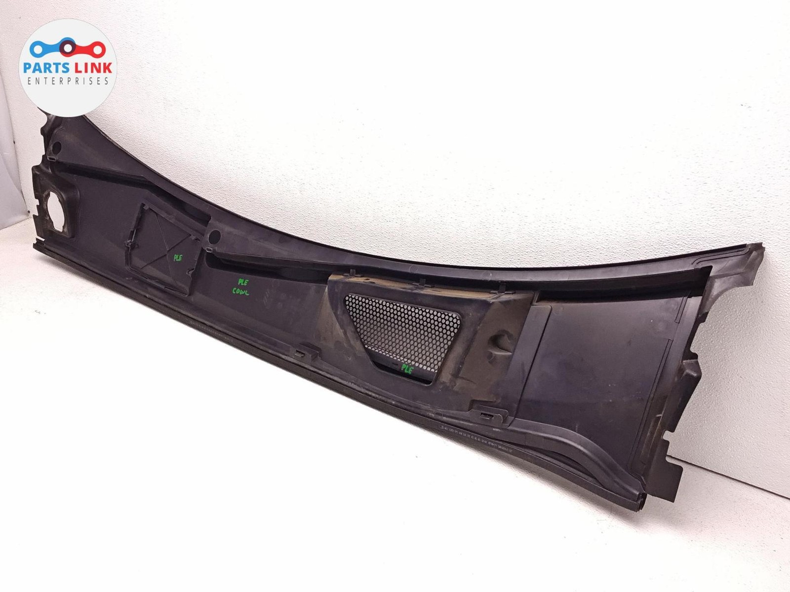 Bentley Bentayga 2016-2020 FRONT+LEFT Trim molding