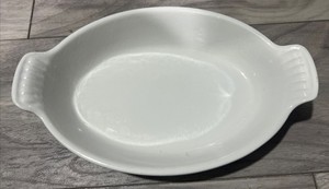 LE CREUSET White Stoneware Oval Au Gratin Baking Dish Casserole 9 3/8” X 6”