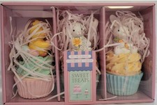 Sweet Treats 3 ct Pascua Cupcakes Mesa Decoración Cordero Pollito Conejito Resina Estatuilla