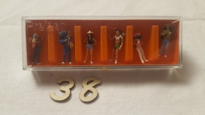 Modellbau H0 Preiser 6 Figuren neu in OVP