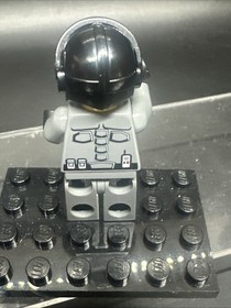 Lego Officer 1 Minifigure 5969 5980 sp094 Space Police