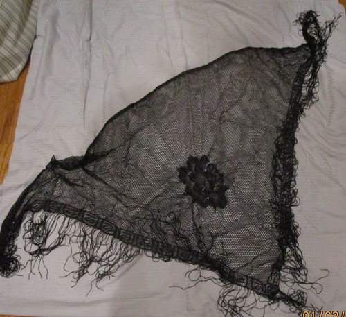 4-civil-war-era-women-s-shawls-apron-cotton-lace-collar-ebay