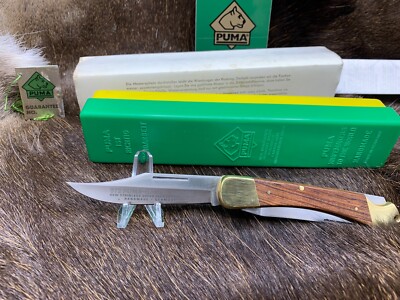 1982 Vintage 972 Puma Game Warden Knife & Jacaranda Handles & Puma