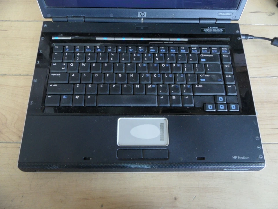 HP Pavilion dv5000 For Parts Posted Bios Could Not Load Windows - Bild 4 von 4