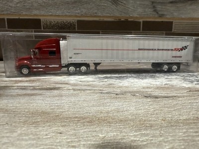 Tonkin INTERNATIONAL PROSTAR SEMI TRACTOR / KKW Tractor 53  TRAILER (1/87)