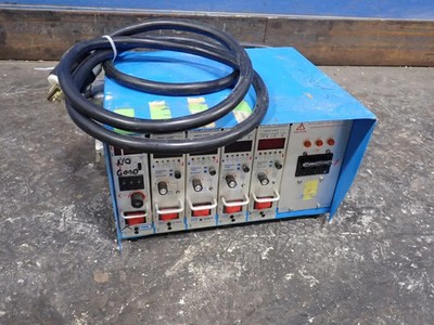 D-M-E COMPANY MFP56 TEMPERATURE CONTROLLER  12251420015