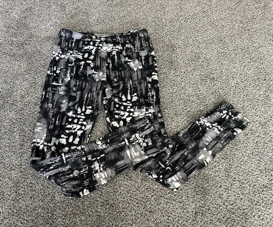 Leggings deportivos MARIKA grandes negros grises blancos abstractos de yoga  Foto 2 de 4