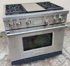 36” Wolf Dual Fuel NG Range DF364G USED (Natural Gas)