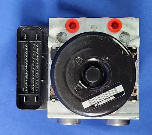 ๐
2010 2011 Ford Fusion Lincoln MKZ ABS Pump Control Module BE5C-2C405-CC ๐
- Picture 11 of 13