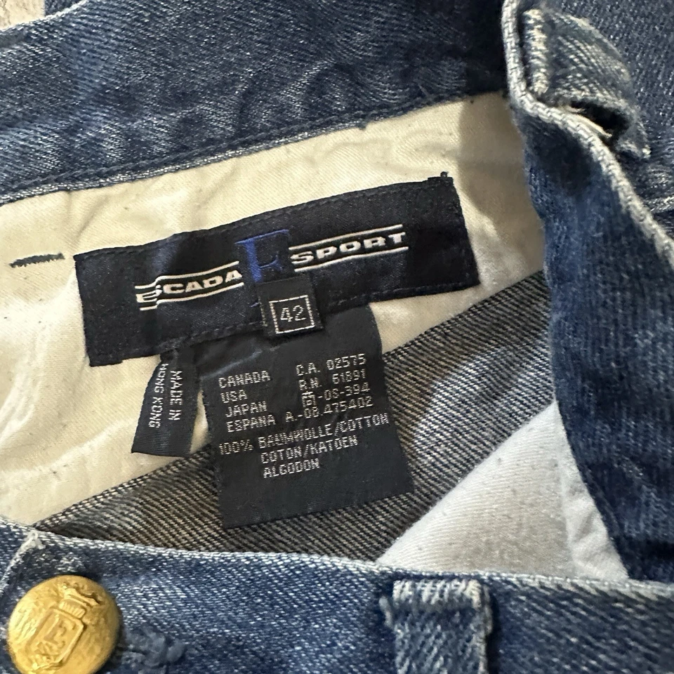 Vintage Escada Sport Denim High waist Euro 42 Jeans Made Italy 25" inseam Short - Image 3 of 4