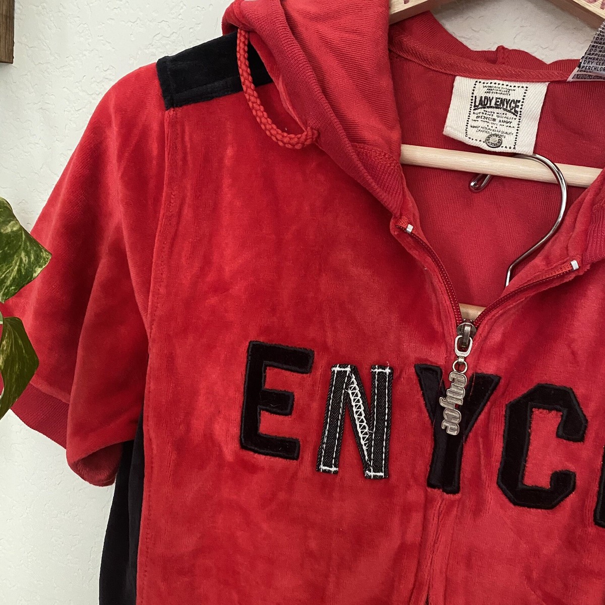 LADY ENYCE Black Red Velour Y2k 2000s Track Suit Set M L LADY ENYCE Black Red Velour Y2k 2000s Track Suit Set M L