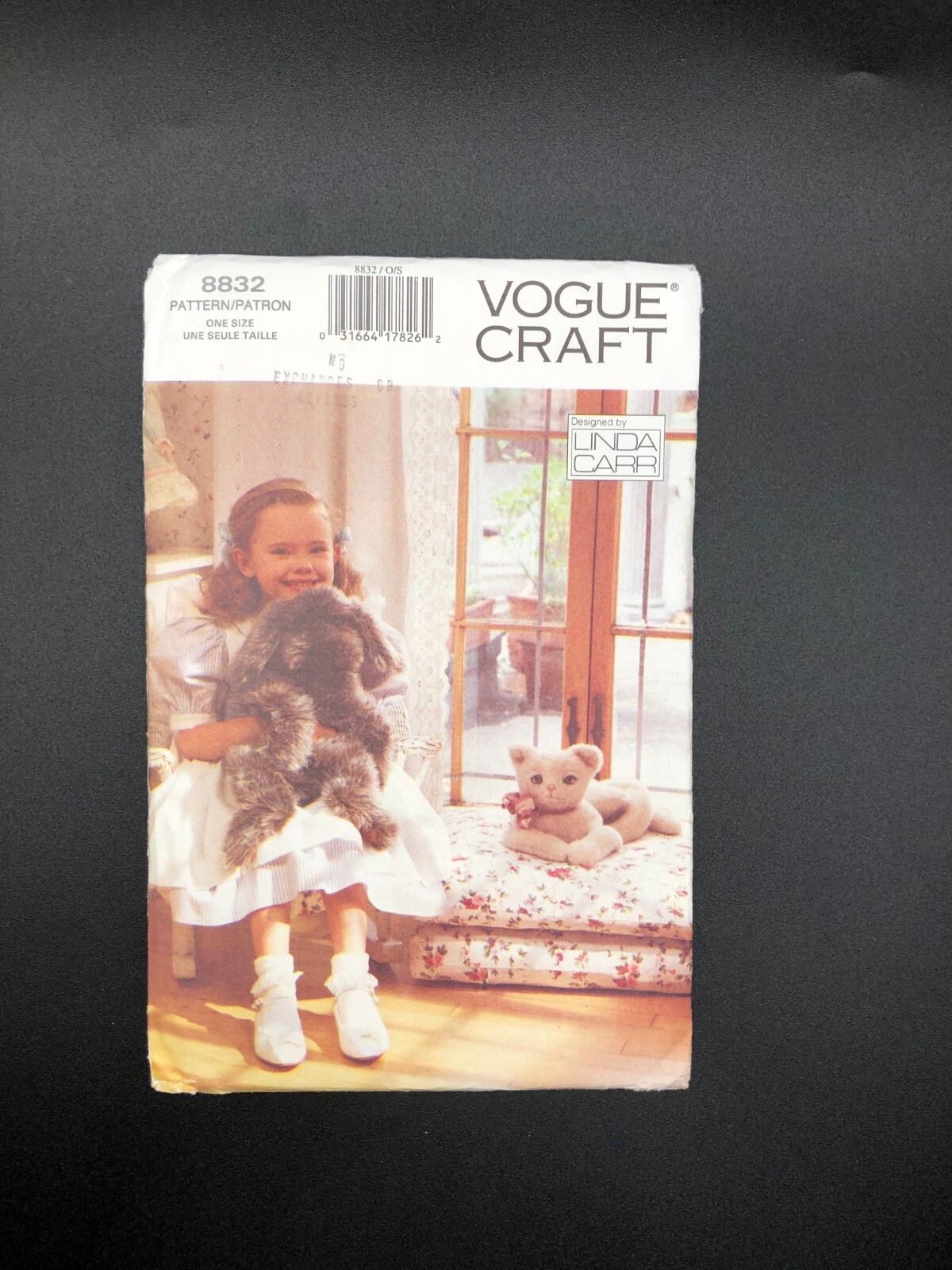 Cat Dog Stuffed Animal Plush Toy Sewing Pattern Uncut Vogue 8832 Linda