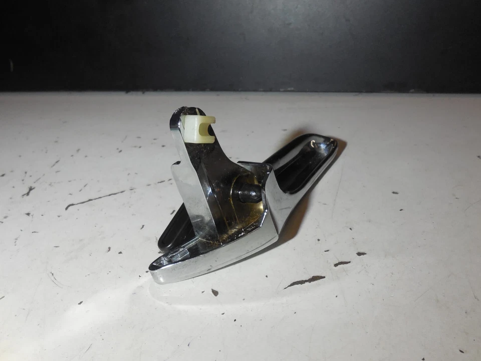 Manija interior puerta trasera izquierda a2117660124 03-09 mercedes-benz w211 e320 e350 Foto 3 de 4