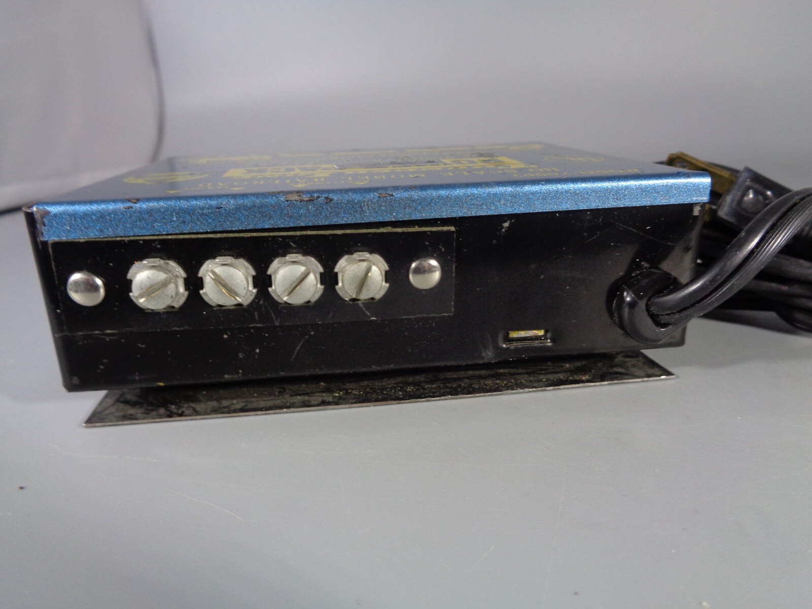 AHM Thunder Line HO Scale Power Pack & TYCO Prestomatic Push Buttons