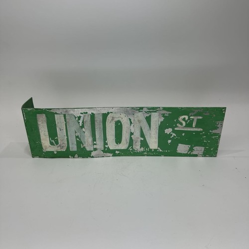 Set Of 2 Vintage Street Signs: Union St. & Keysel Ave - Picture 2 of 7