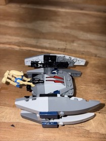 Lego Star Wars: VULTURE DROID. 75073 - Complete w/ Manual & Minifig -
