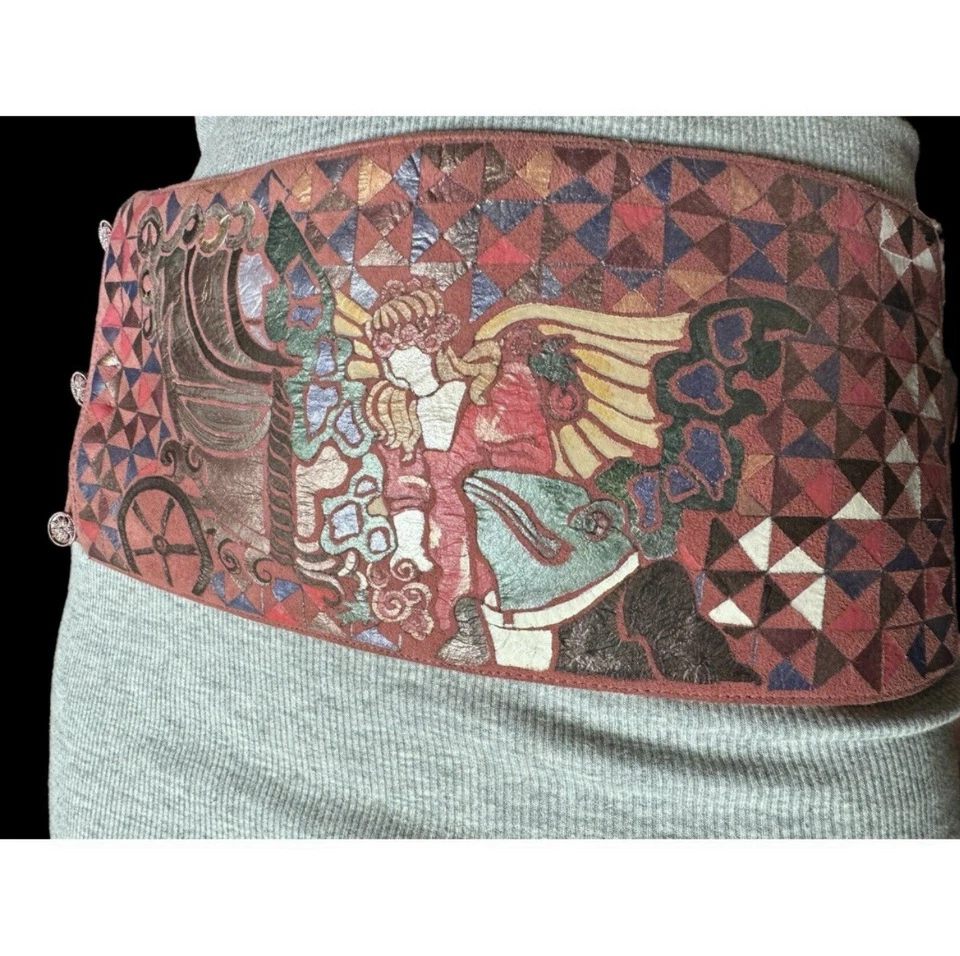 Cinturón Vintage Años 70 Gamuza Cuero Hecho a Mano Pintado Ángeles Boho Hippy Ancho Foto 3 de 4