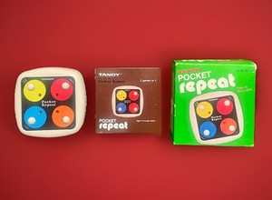 Jeu Vintage Tandy Pocket Repeat – Avec Boîte – Style Simon Portable – Jeu électronique Années 80