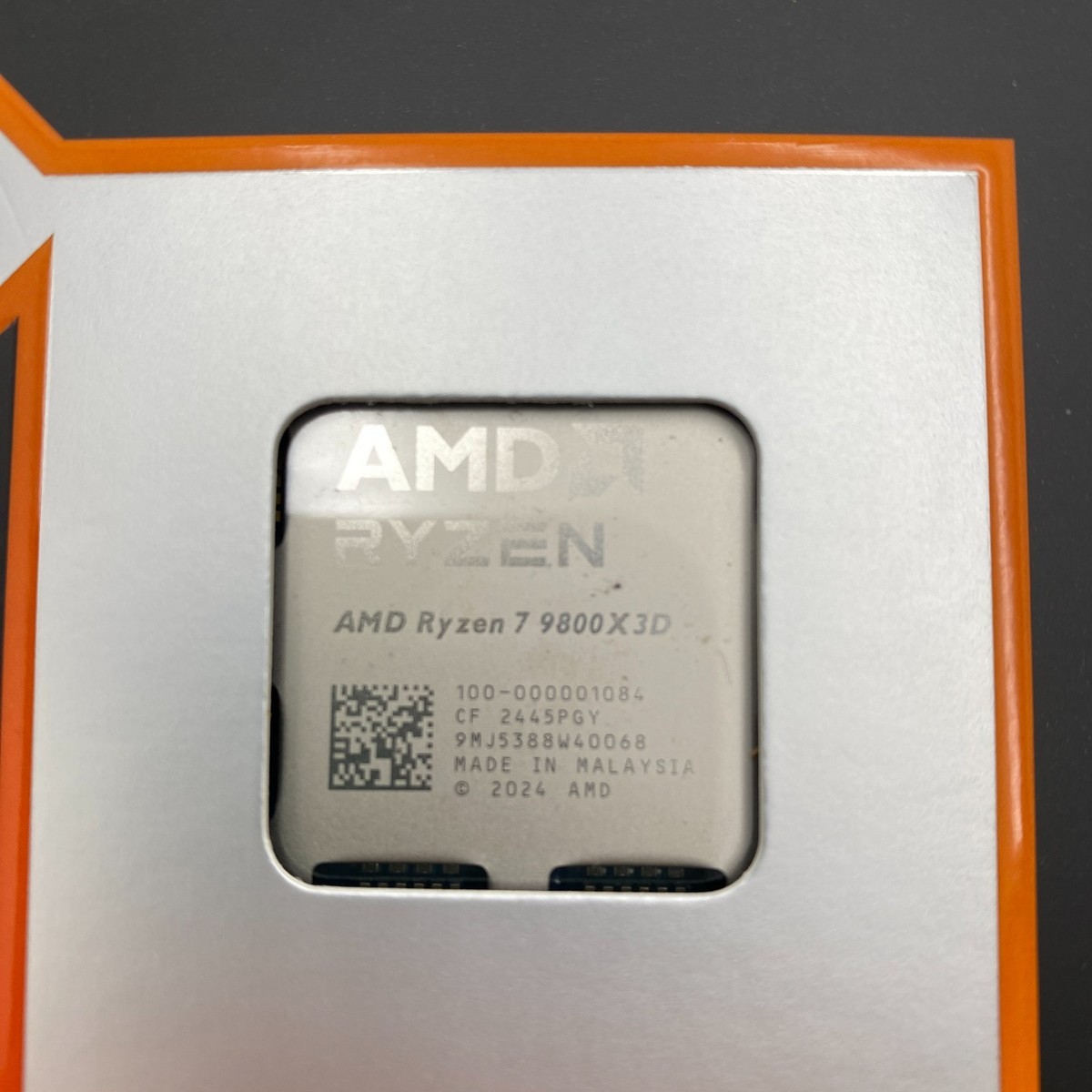 【新品未開封】AMD RYZEN 9800X3D AMD Ryzen 7 9800X3D Granite Ridge AM5 4.70GHz 8-Core Boxed