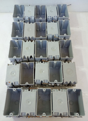 Lot of 25 New Slater P1-18R 1-Gang PVC New Work Wall Electrical Box, 18 ...