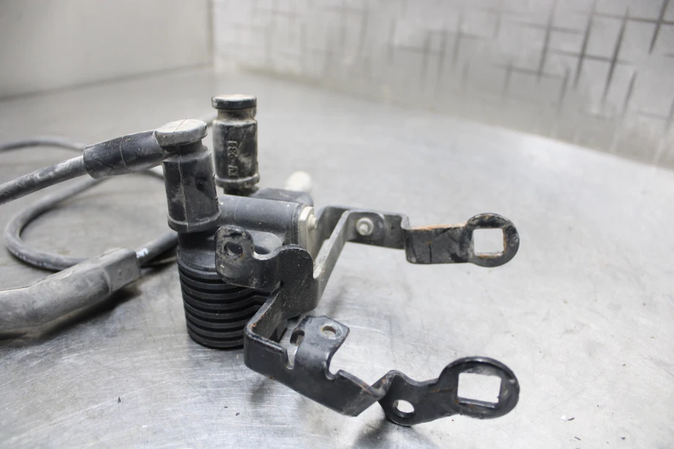 11 HARLEY-DAVIDSON SPORTSTER 883 Iron Ignition Coils Foto 3 de 4