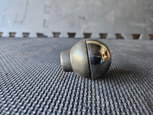 2001-2005 Lexus IS300 Manual Transmission Shift Knob Chrome OEM - Picture 3 of 5
