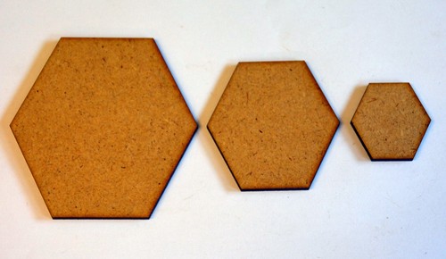 10 x 3mm MDF Wargame D&D Hexagon bases 70mm 80mm 90mm 100mm 125mm 150mm Diameter - Picture 3 of 3