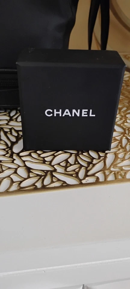 Auténticos pendientes de piel de cordero Foto 4 de 4