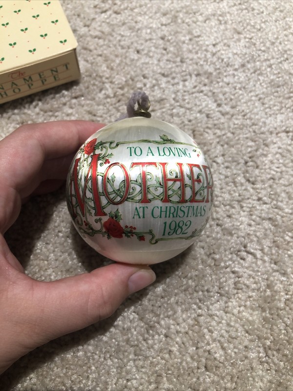 Unbreakable Satin Ornament American Greetings To Loving Mother At Christmas 1982