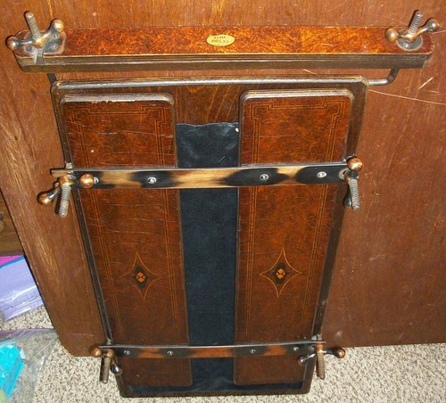 ANTIQUE VINTAGE CIRCA 1927 ACME WOOD & BRASS? TROUSER PANTS PRESS FARM ESTATE