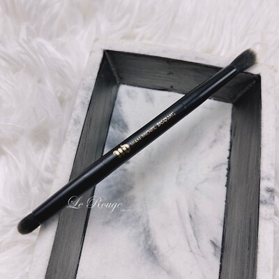 Urban Decay Jean Michel double ended eyeshadow blending smudge brush 