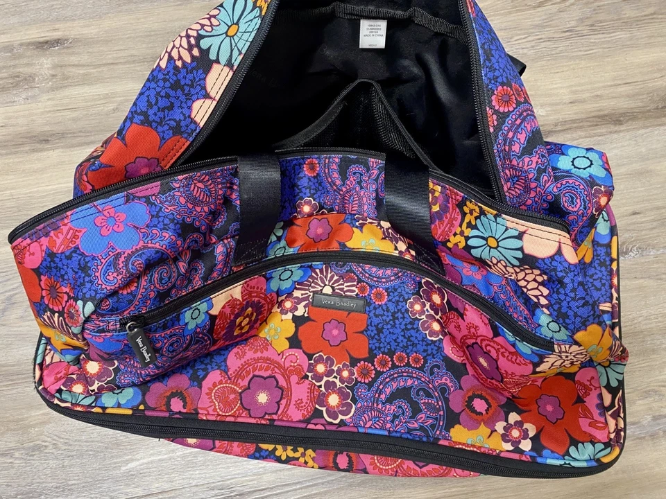 Bolso de Viaje Vera Bradley Floral 22" RUEDA Lona Rodante Nuevo sin Etiquetas Foto 2 de 4