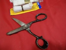anciens ciseaux de tailleur+lot de10m plisseur de rideaux (neufs)