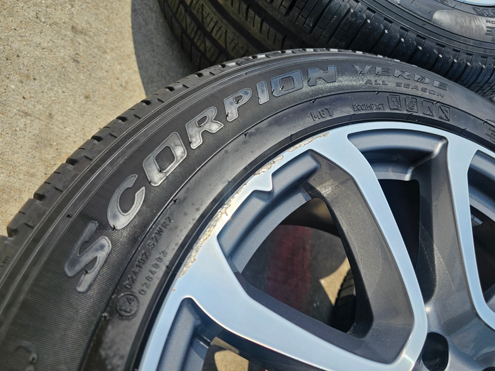 19" Maserati Levante OEM wheels rims tires