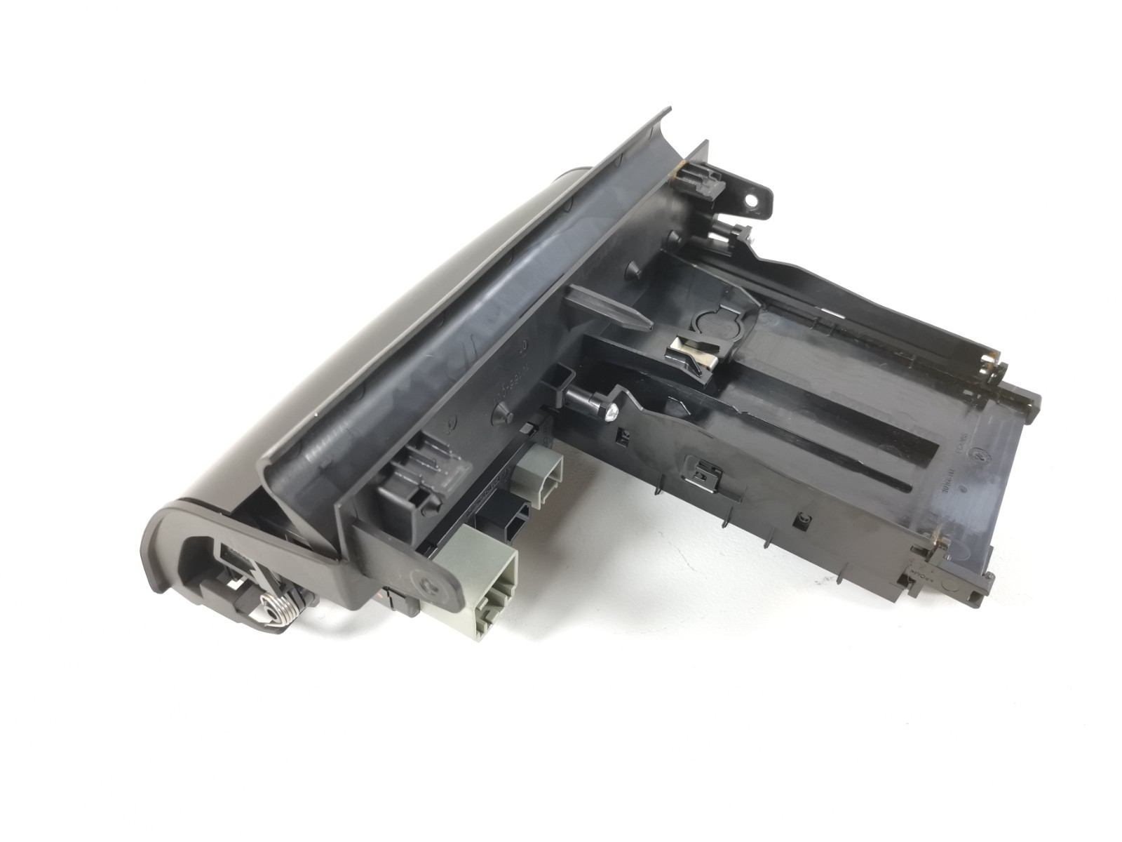 Maserati Ghibli 2019 M156E 3.0 L Dashboard Storage Compartment Box USB AUX Port