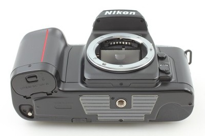 ALL Works [MINT] Nikon F-601 Quartz Date Black AF Film Camera Body