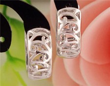 Pretty New Silver White Gold Plated Scroll Cutout Round Huggie Hoop Earrings