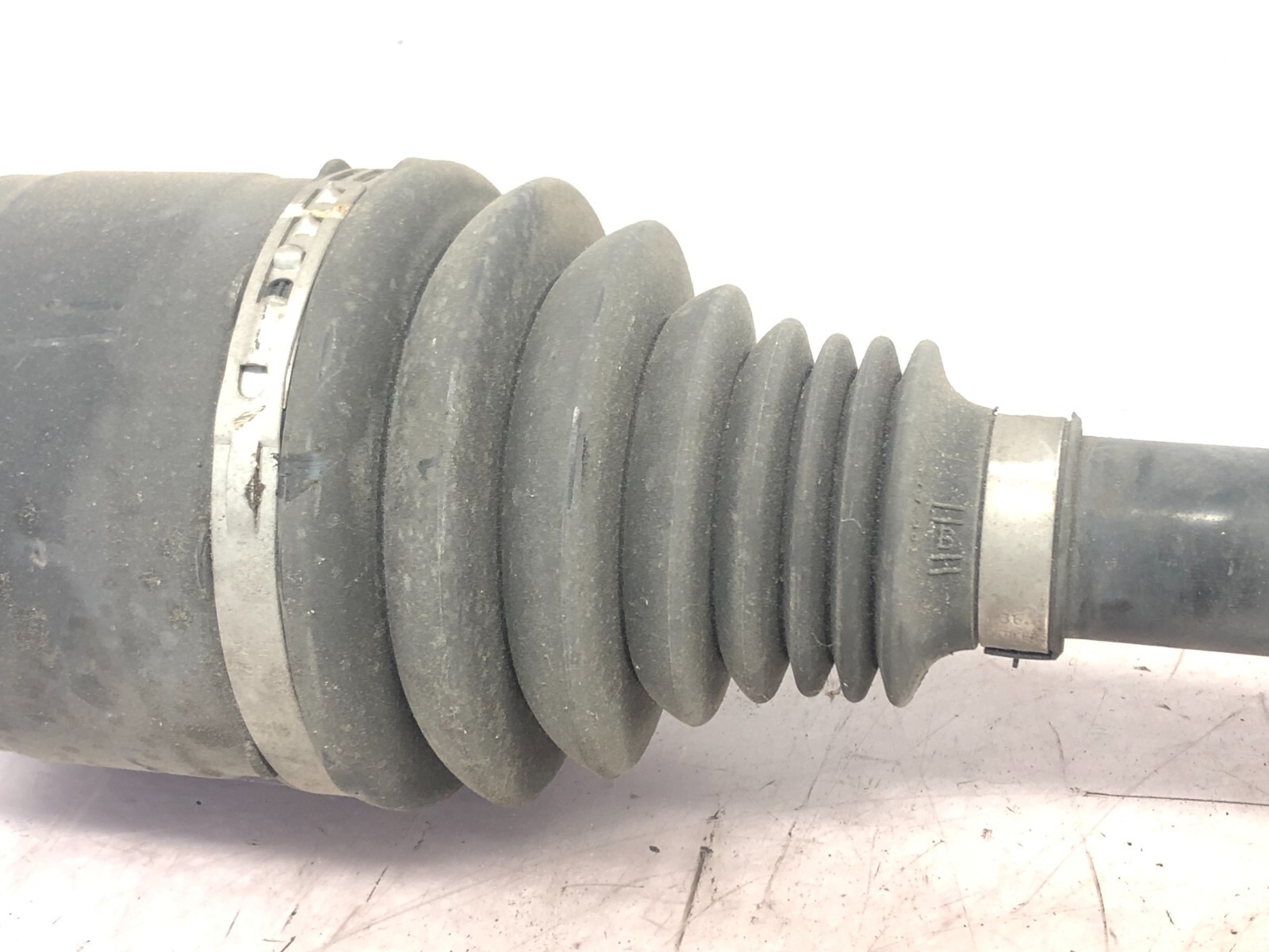 2014-2017 MASERATI QUATTROPORTE AWD RIGHT PASS REAR CV AXLE SHAFT HALFSHAFT OEM